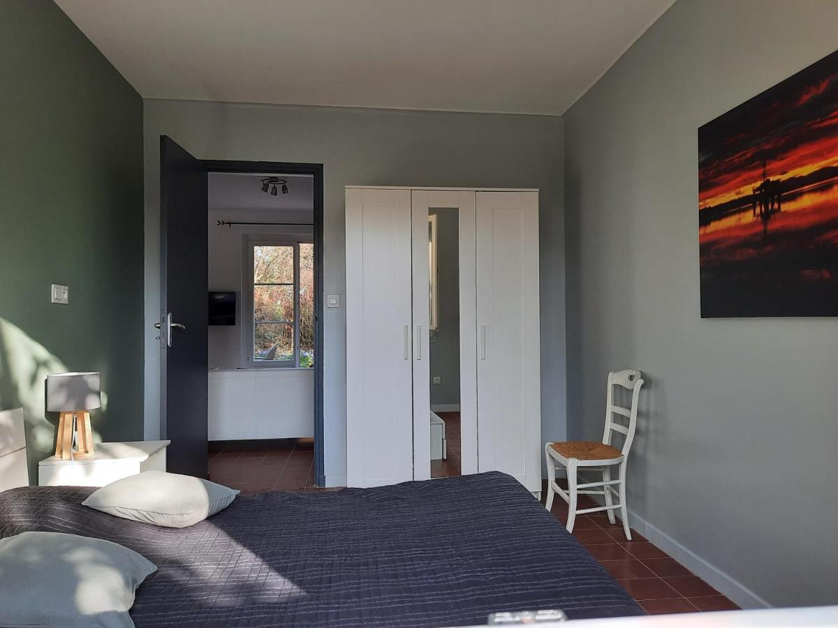 Maison Sur 2000M² D'Espace Vert. Bassan Bagian luar foto